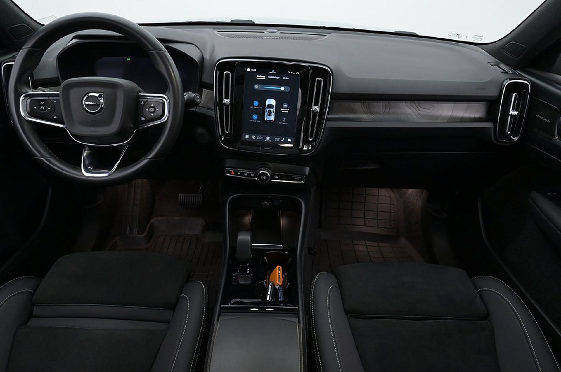 Volvo XC40 2024, bild 6/10