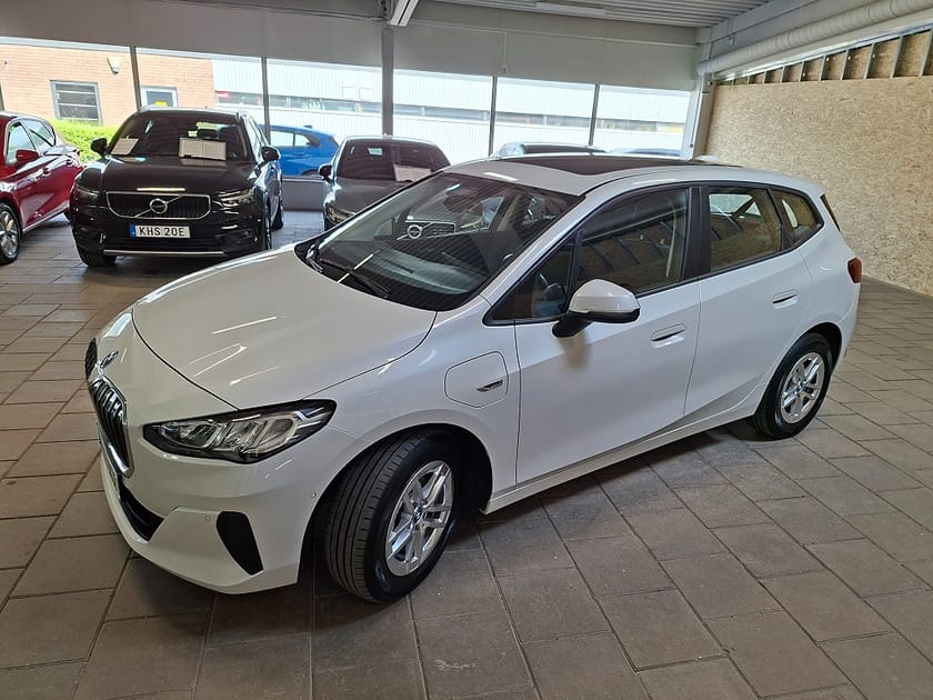 Bild 5 av BMW 225e xDrive Active Tourer Steptronic Panorama|Widescreen