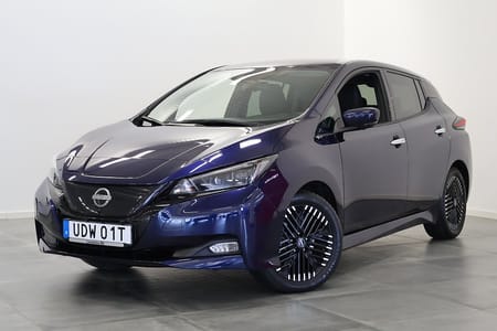 Nissan Leaf Tekna 40kWh Bose NyBesiktad NyServad ProPilot