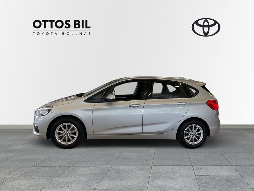 Bild 3 av BMW 220d xDrive Active Tourer Steptronic, 190hk - Advantage / V-hjul, Drag, MoK