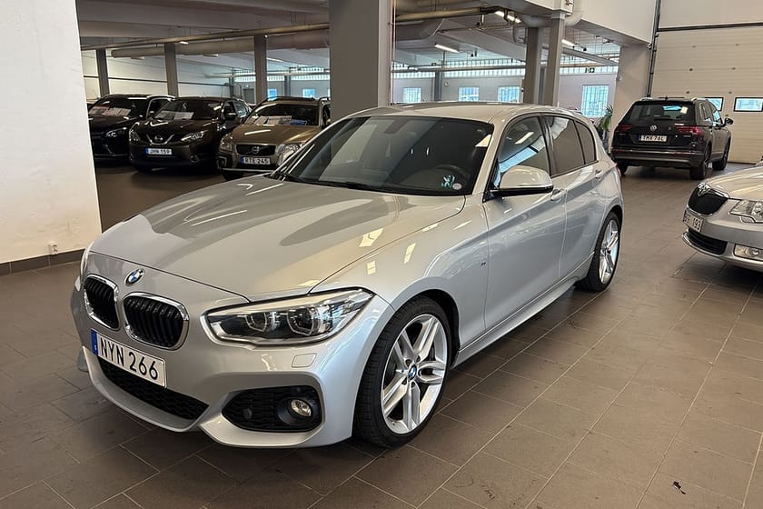 Bild 1 av BMW 118i 5-dörrars Steptronic M Sport/SUPERDEAL 3,95%/BT/P-SENS