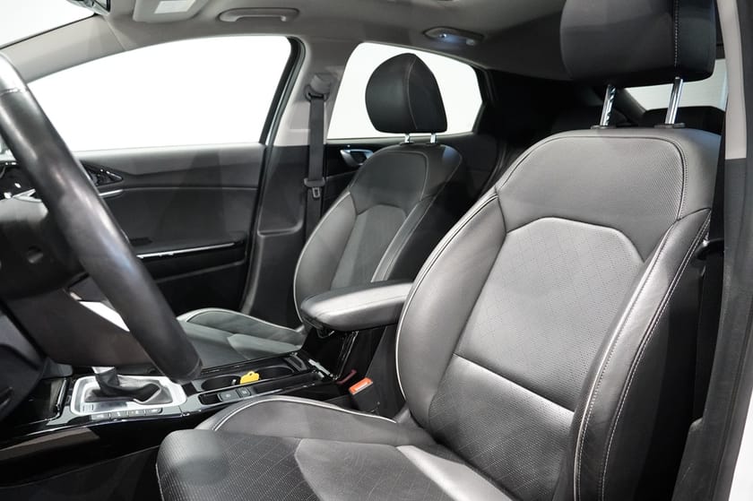 Bild 5 av Kia XCeed Plug-in Hybrid Plug In 141hk Adv. Plus 2