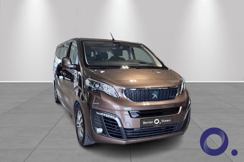 Bilde 1 av Peugeot e-Traveller 75 Allure / 7-SETER / SKINN / RYGGEKAMERA / GLASSTAK /