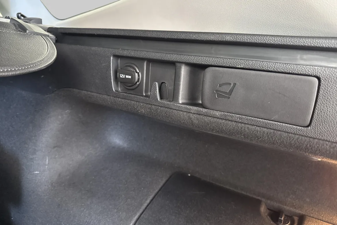 picture of a car
