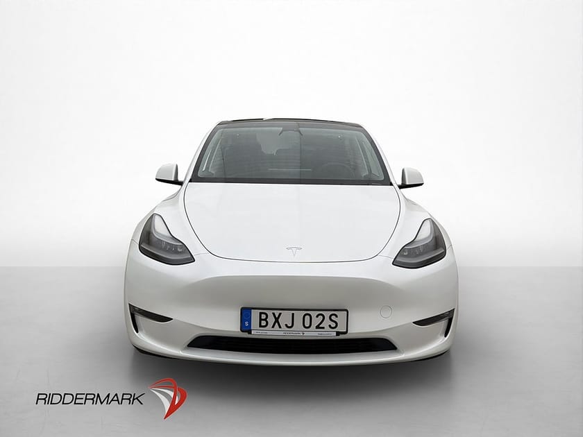 Bild 3 av Tesla Model Y Long Range AWD Pano Kamera Värmepump AP Drag