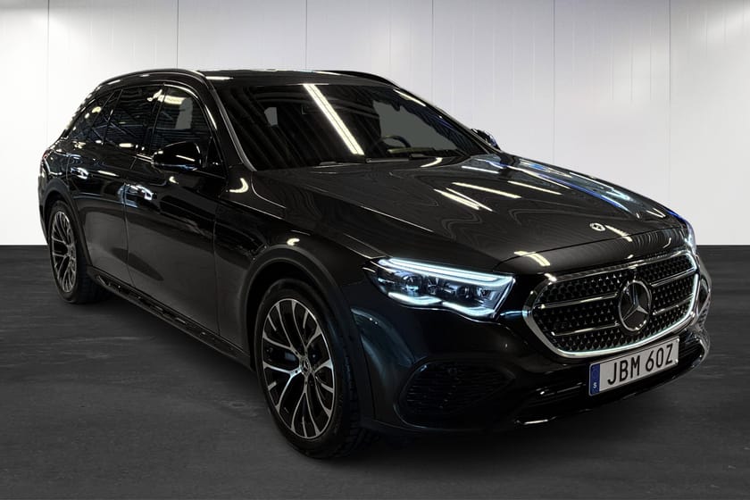 Bild 2 av Mercedes-Benz E 300 de 4MATIC All-Terrain 4M | Burmester | 360 | Nightpaket | Drag |