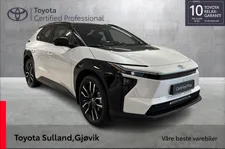 Thumnail bilde 0 av Toyota bZ4X