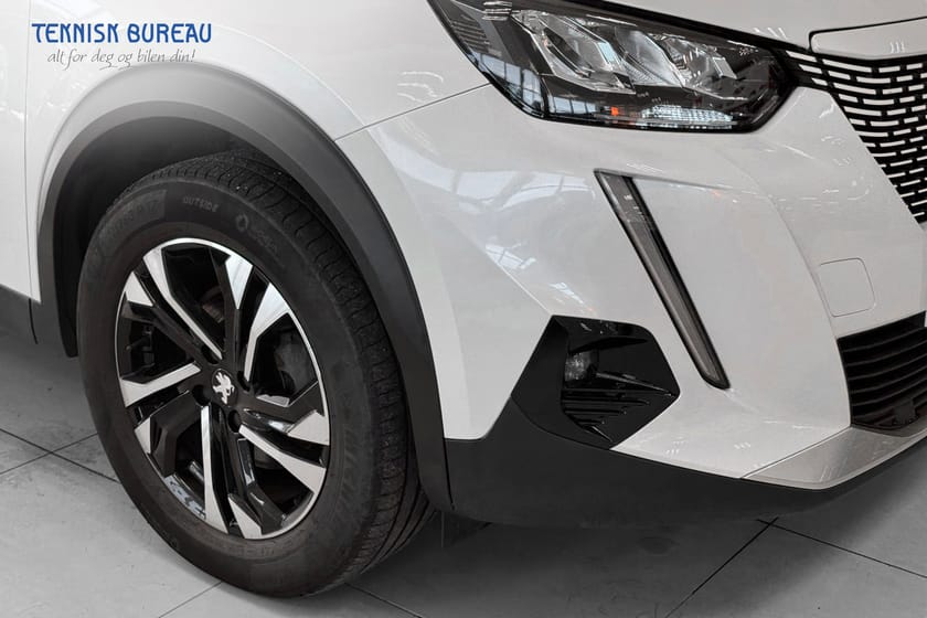 Bilde 4 av Peugeot e-2008 Allure 136hk /Kamera/CARPLAY ++