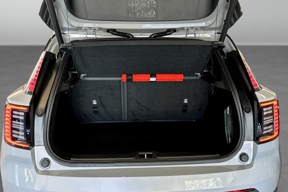 Volvo EX30 Twin Motor Performance