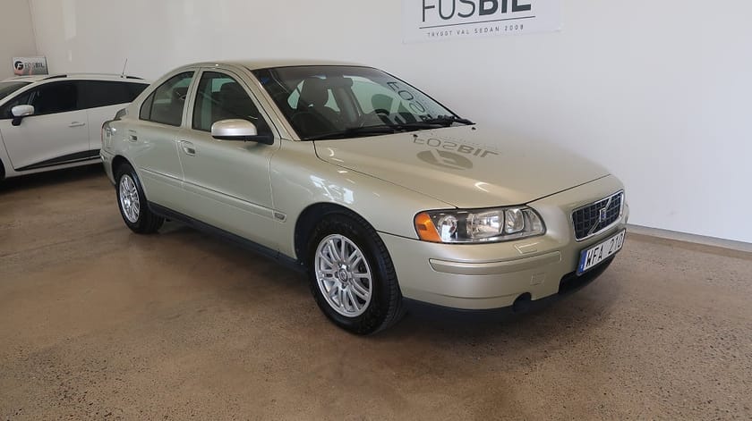 Bild 1 av Volvo S60 *RÄNTEKAMPANJ 3.45%*  2.4 Business Kamremsbytt