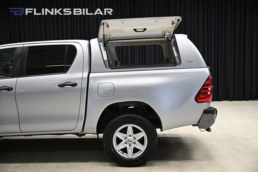 Bild 5 av Toyota Hilux Dubbelhytt 2.4 AWD 150HK Automat|Dubbelhytt|Kåpa|Drag|EnÄgare|Moms