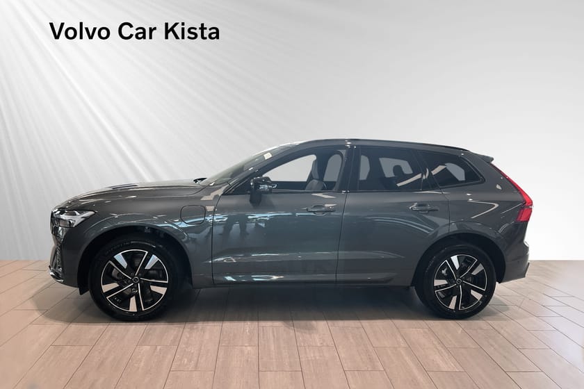 Bild 3 av Volvo XC60 T6 Plus Dark Nordic Edition H/K Läder 360Kamera