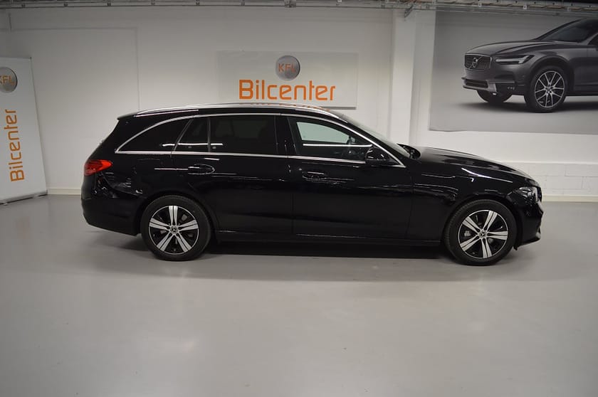 Bild 5 av Mercedes-Benz C 300 T e *Long Range* V-Däck ingår Focal-Drag-Kamera-Nav