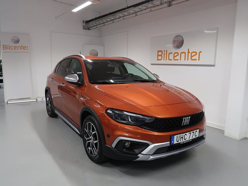 Bild 3 av Fiat Tipo 1.0 T3 FIREFLY V-Däck ingår Kamera-Motorvärmare-Adaptiv