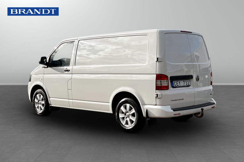 Bild 2 av Volkswagen Transporter T30 2.0 TDI BMT DSG 140hk