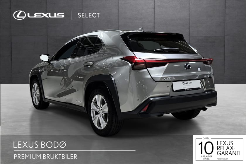 Bilde 3 av Lexus UX 250h E-Four 4WD| Comfort Tech| Lang garanti| Rente 1,95%
