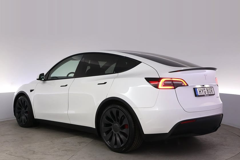 Bild 4 av Tesla Model Y Performance Autopilot Panorama