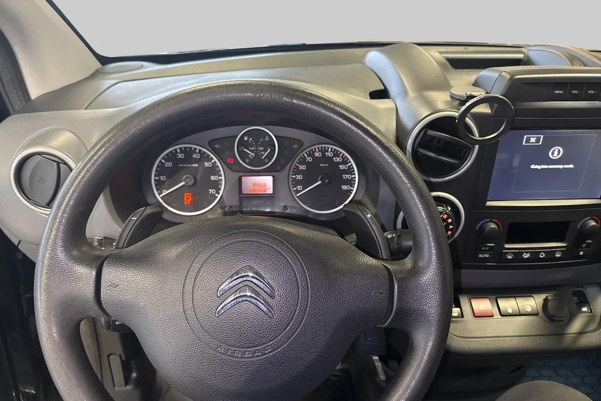 picture of a car
