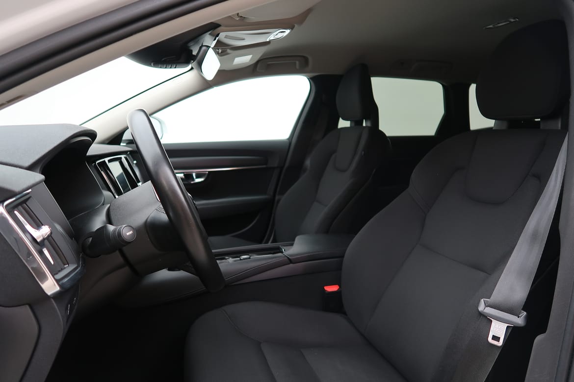 Volvo V90 2018 - miniatyr 4