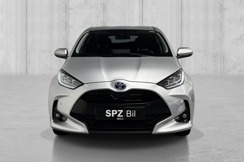 Bilde 3 av Toyota Yaris Hybrid Active Tech+ | Norsk | Keyless | Komplett hefte