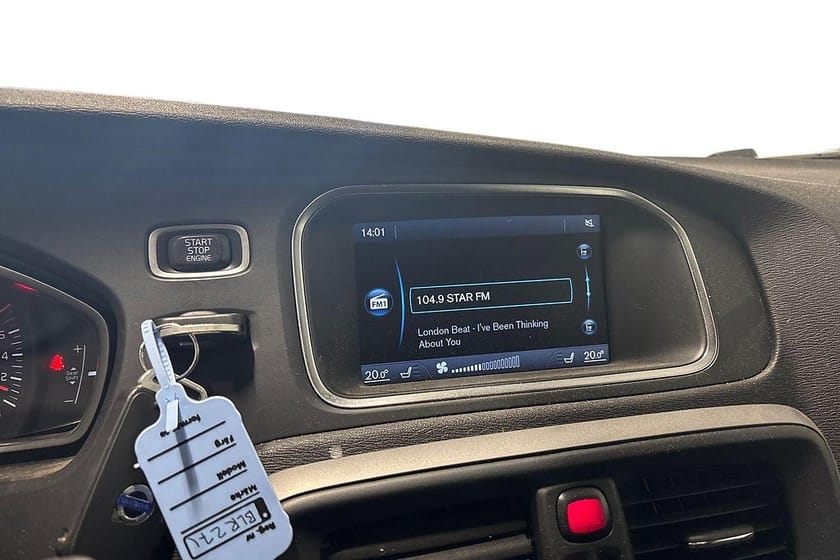 Bild 5 av Volvo V40 T3 Kinetic /VOC / Farthållare/ Kamrem bytt
