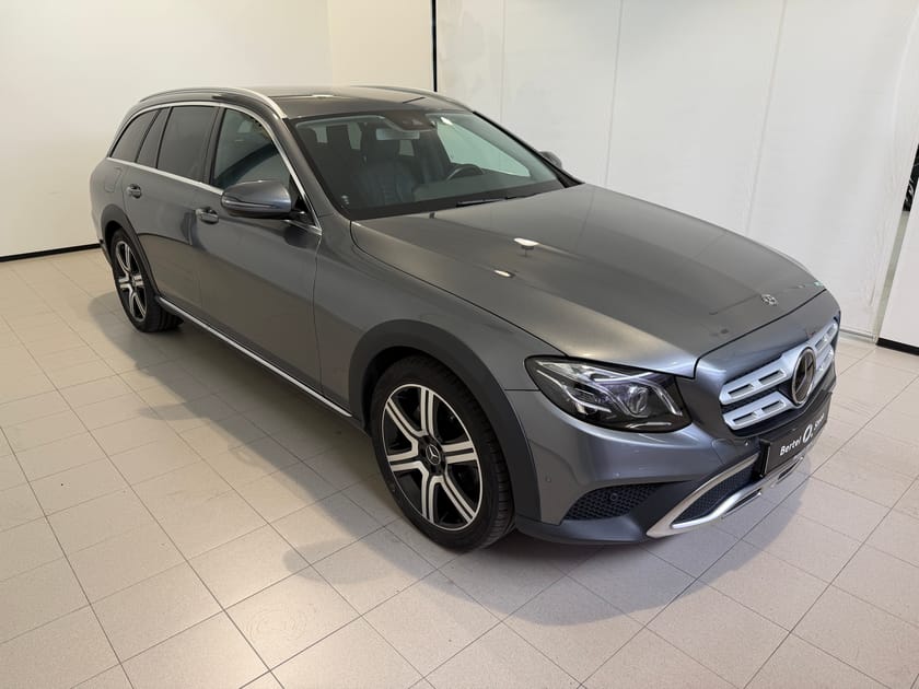 Bilde 2 av Mercedes-Benz E 220 d 4MATIC All-Terrain /SKINN/DISTRONIC/HFESTE
