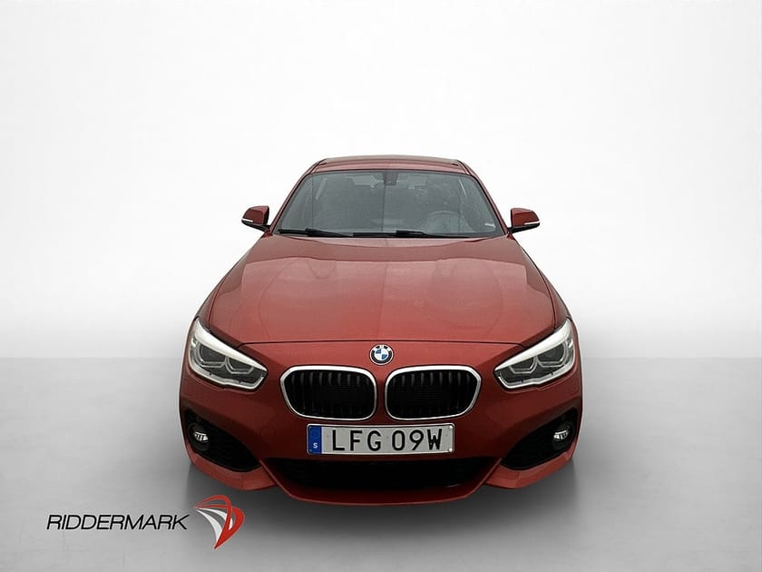 Bild 2 av BMW 118i M-Sport | Läder | PDC bak | Farthållare