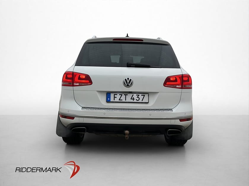 Bild 5 av Volkswagen Touareg 3.0 V6 TDI 4M D-Värmare Kamera Skinn Drag