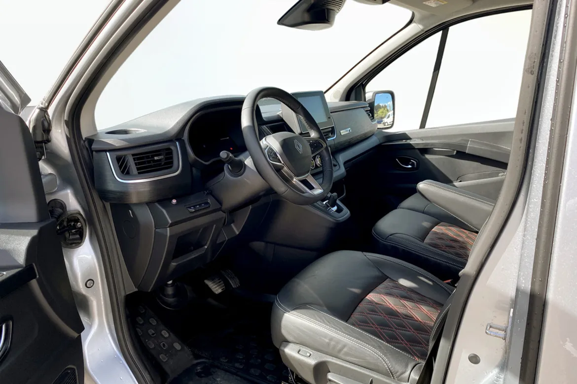 Renault Trafic Skåpbil