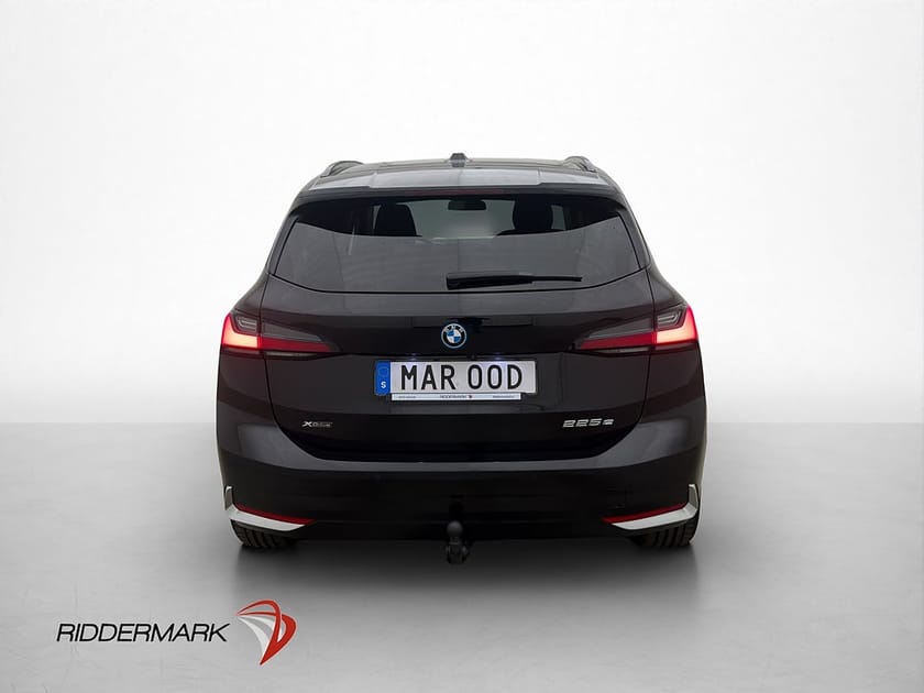Bild 5 av BMW 225e xDrive Active Tourer 245hk MOMS Kamera Drag Rattvärme CarPlay