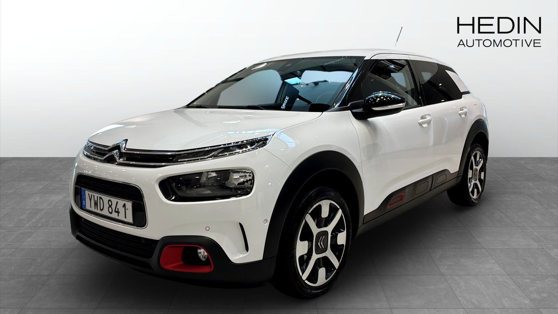 Citroën C4 Cactus 110 л.с.