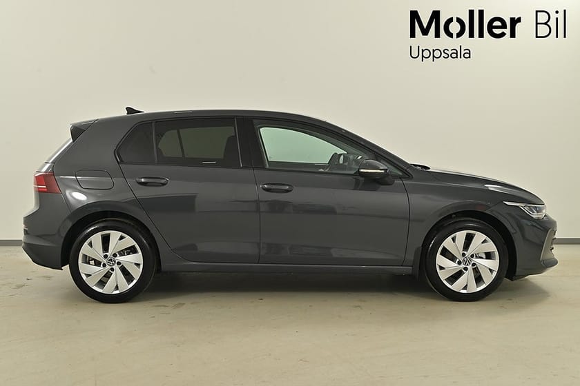 Bild 3 av Volkswagen Golf Life Edition 1,5 eTSI DSG7 LAGERBIL