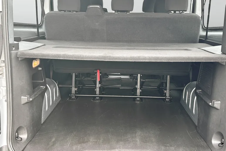 Renault Trafic Passenger L2