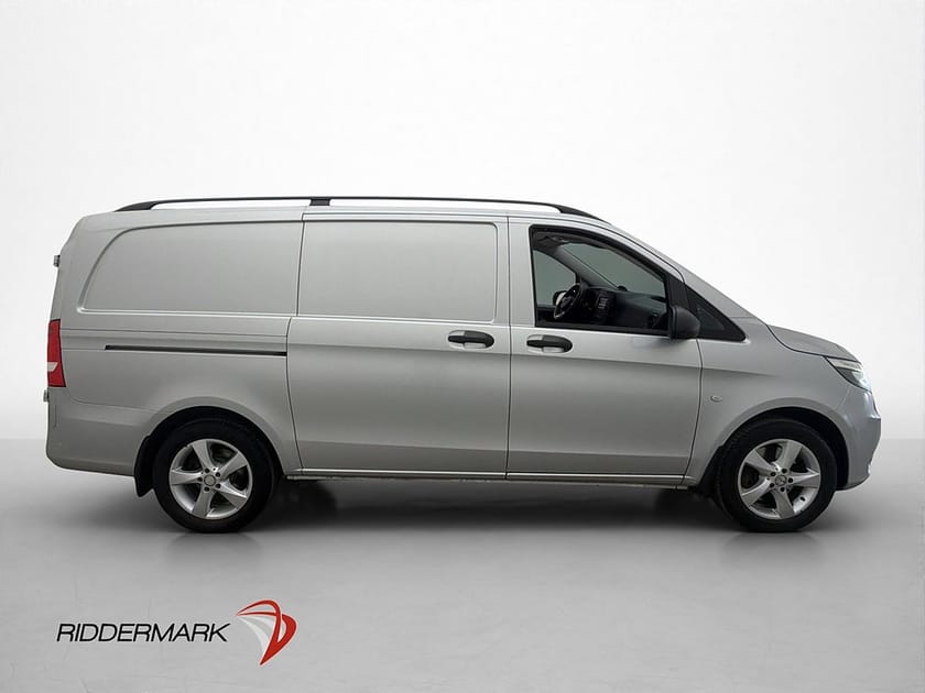 Bild 2 av Mercedes-Benz Vito 119 BlueTEC 4MATIC 3.0t L2 Edt1 Värmare Skinn B-Kamera