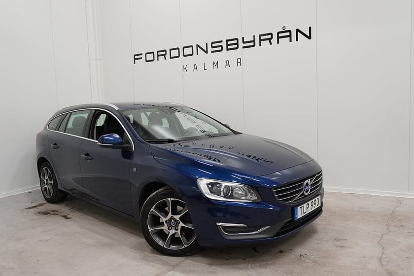 Bild 1 av Volvo V60 D4 181HK 1-Ägare Ocean Race D-värm Navi