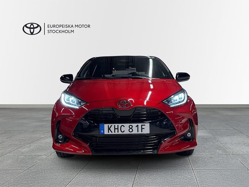 Bild 5 av Toyota Yaris Hybrid 130 1.5 HSD Style Bi-Tone / V-hjul / 305mil