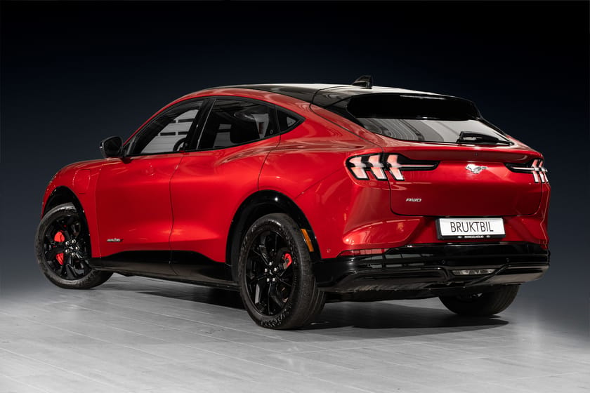 Bilde 2 av Ford Mustang Mach-E Long Range AWD Tekno+ Pano | Krok | Serviceavtale