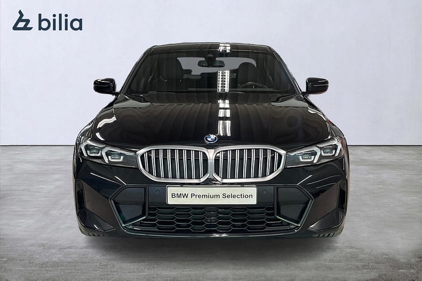 Bild 5 av BMW 330e xDrive Sedan M-Sport | Rattvärme | Backkamera | Drag