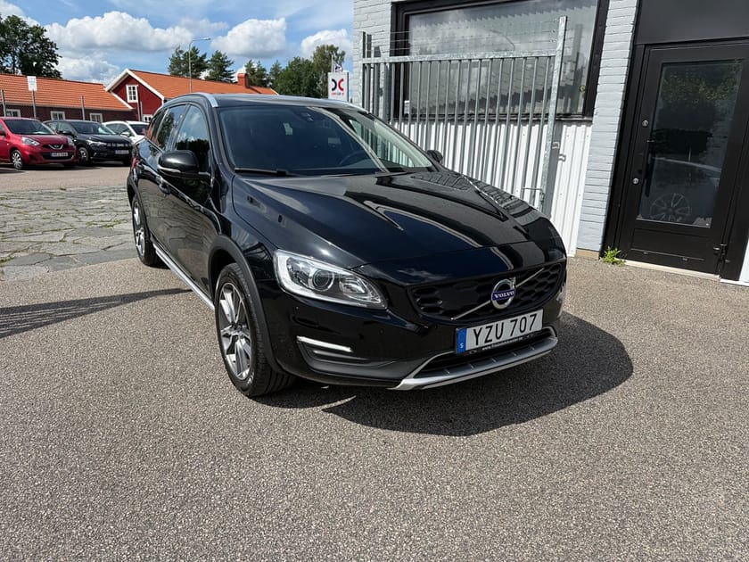 Bild 1 av Volvo V60 Cross Country D4 190HK CLASSIC SUMMUM PRO