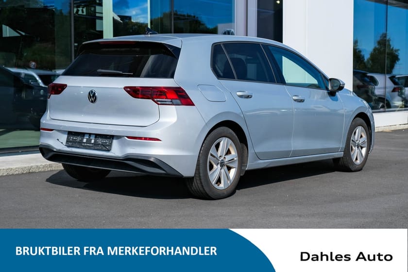 Bilde 5 av Volkswagen Golf 8 life   110etsi     dsg