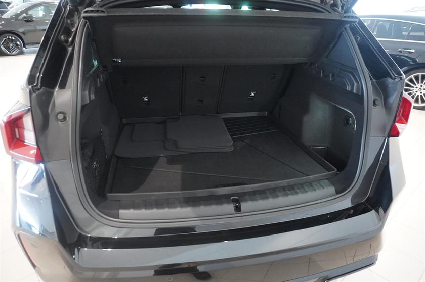Bild 5 av BMW X1 sDrive18i M-Sport Premium Drag Keyless Elstol DAP