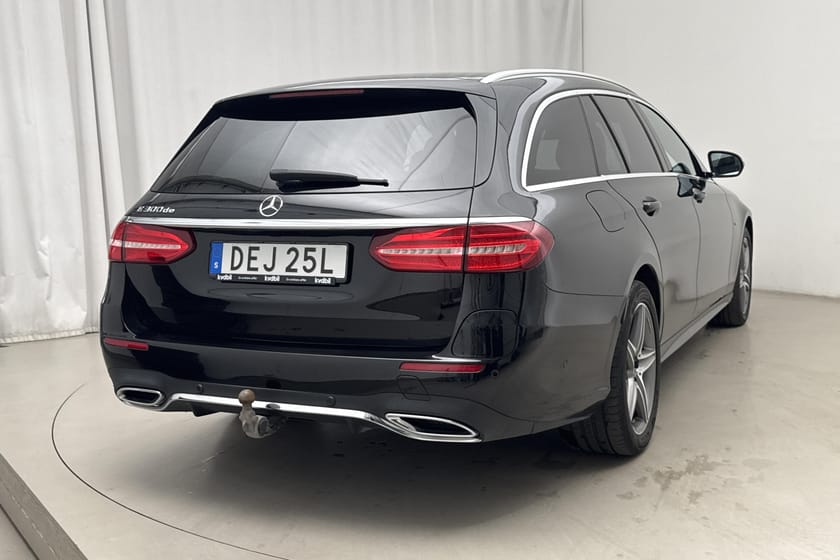 Bild 3 av Mercedes-Benz E 300 de T PLUG-IN Kombi S213 (316hk) AMG Line