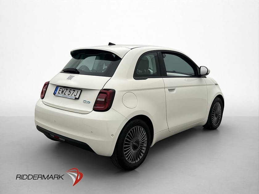 Bild 5 av Fiat 500e 42 kWh 118hk Kamera Navi CarPlay Farthållare
