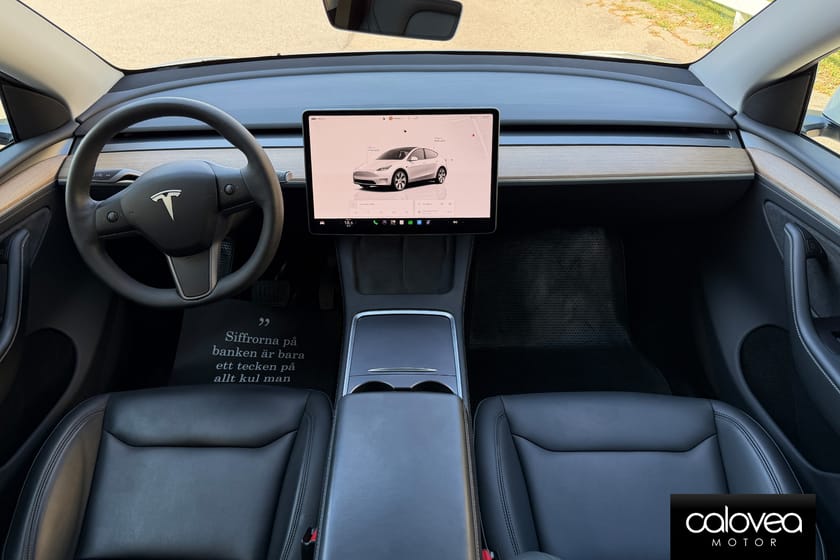Bild 5 av Tesla Model Y Standard Range RWD 