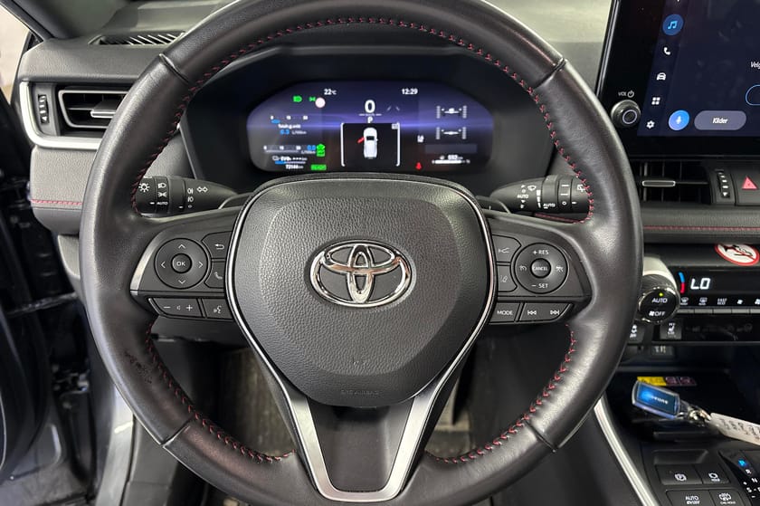 Bilde 4 av Toyota RAV4 Plug-in Hybrid Active Tech AWD- I 75 km WLTP