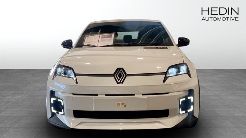 Bild 2 av Renault 5 E-Tech EVOLU EV40 | LEASING 3190:- | 15000 kr SUPERCHARGE