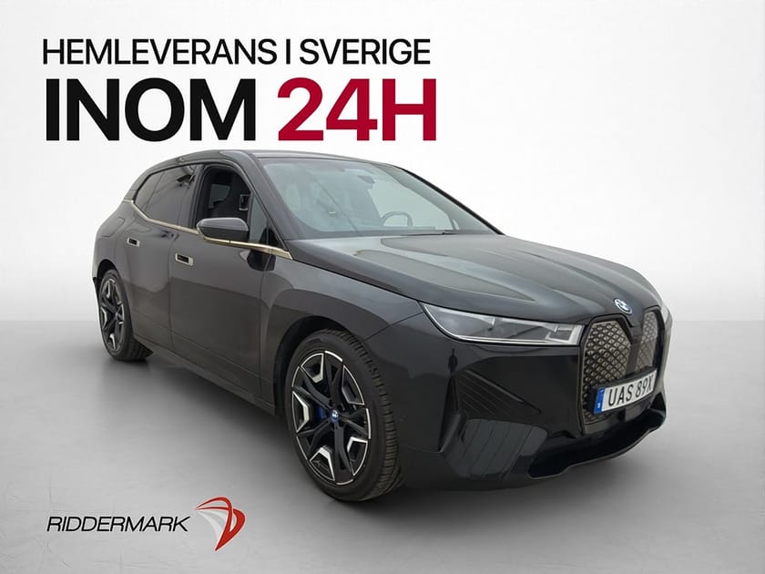 Bild 1 av BMW iX xDrive50 Exclusive Innovation Sportpaket Sky H/K Moms