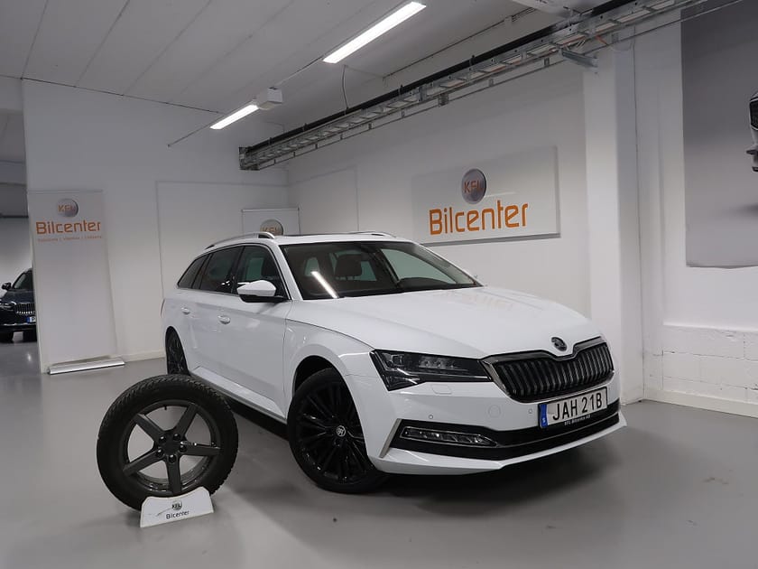 Bild 1 av Škoda Superb iV Kombi Skoda 1.4 TSI Business Edition, Style Euro 6