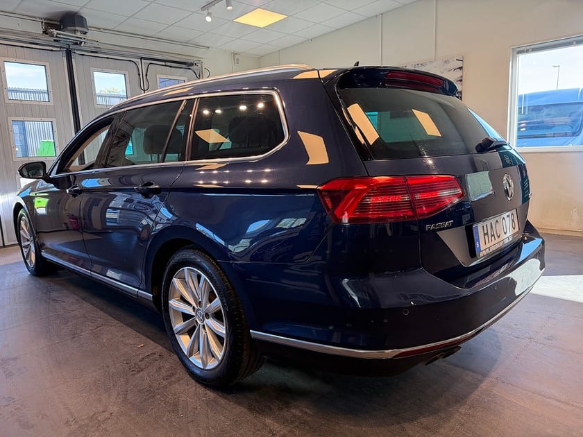 Bild 3 av Volkswagen Passat Sportscombi 2.0 TDI DSG BMT 4Motion GT Drag Värmare