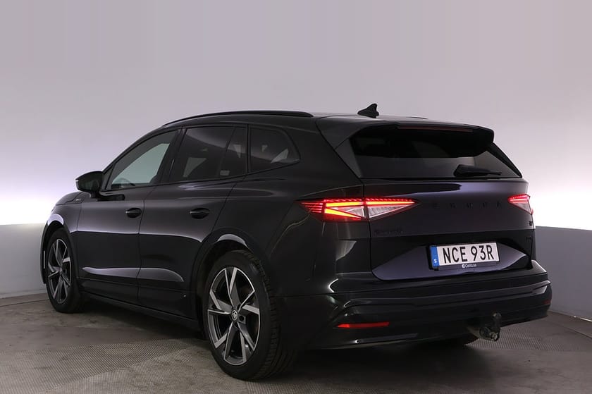 Bild 4 av Škoda Enyaq iV 80x Skoda Sportline Pano 360 Canton Drag Elstol